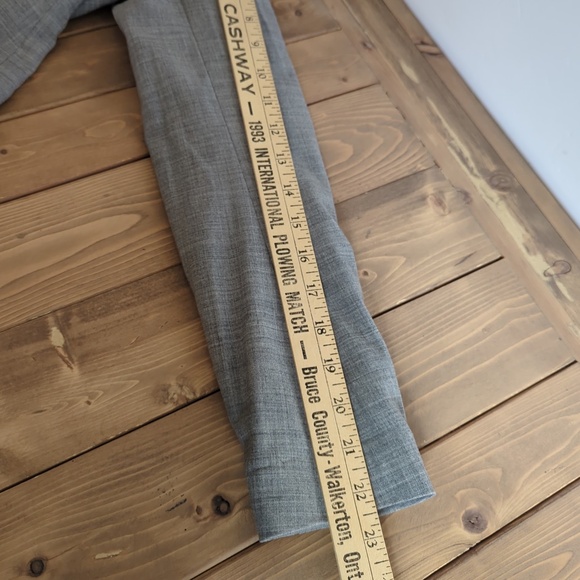 Talula Exeter Gray Wool Blend Blazer - Picture 14 of 16